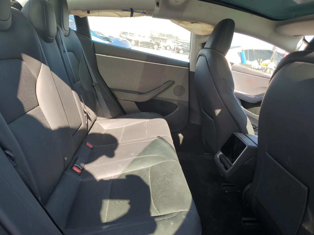 5YJ3E1EA5RF737487 2024 Tesla Model 3