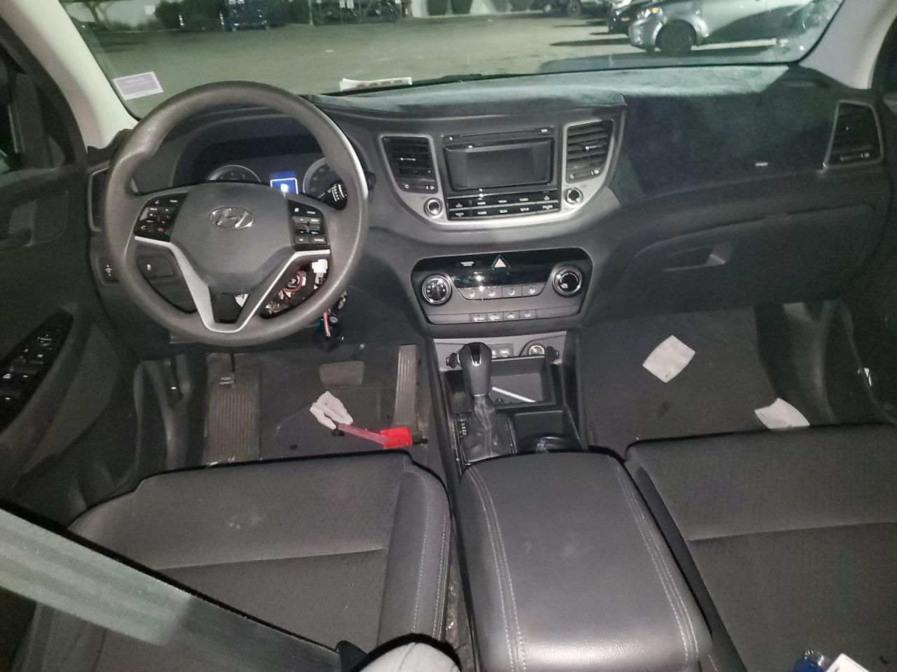 km8j23a40hu336197 KM8J23A40HU336197 2017 Hyundai Tucson Se