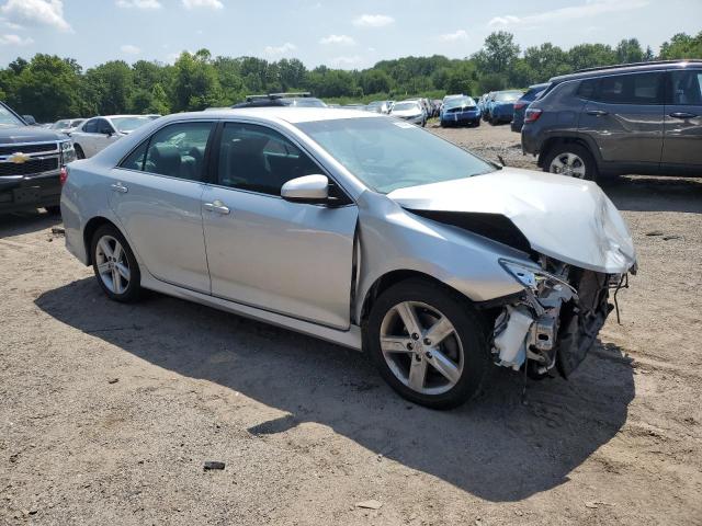  TOYOTA CAMRY 2013 Silver