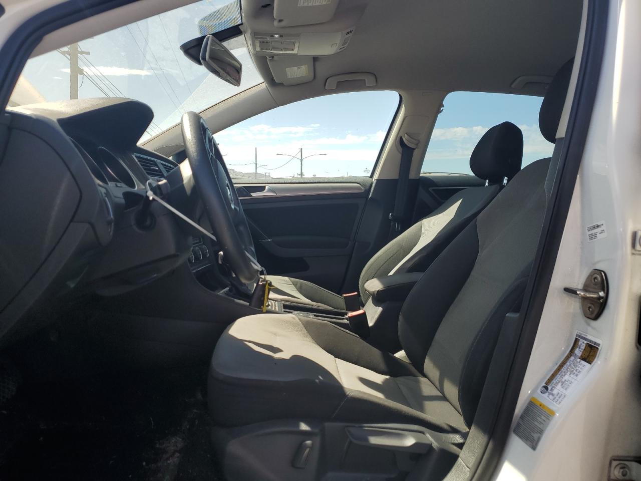 2015 Volkswagen E-Golf Limited VIN: WVWKP7AU9FW906264 Lot: 66514575