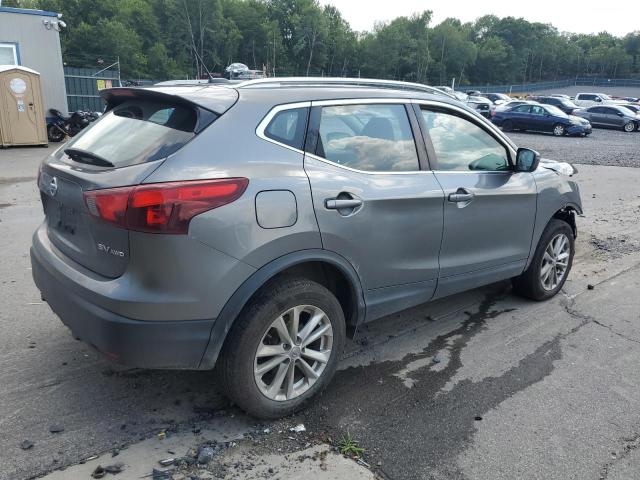  NISSAN ROGUE 2018 Szary