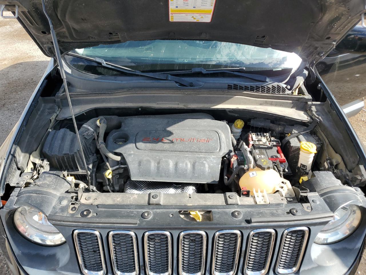 2015 Jeep Renegade Latitude VIN: ZACCJABT2FPB33191 Lot: 64861885