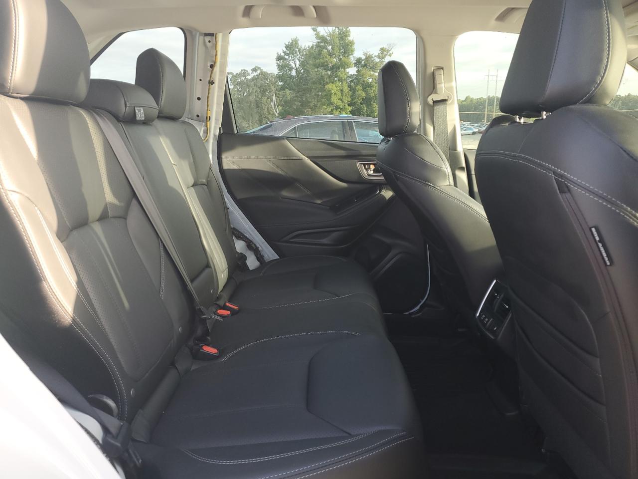 2022 Subaru Forester Touring VIN: JF2SKARC2NH498525 Lot: 65123825