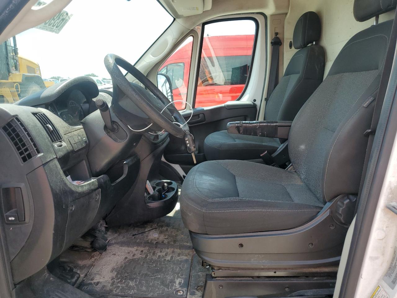 2017 Ram Promaster 2500 2500 High VIN: 3C6TRVDG8HE551942 Lot: 63981195