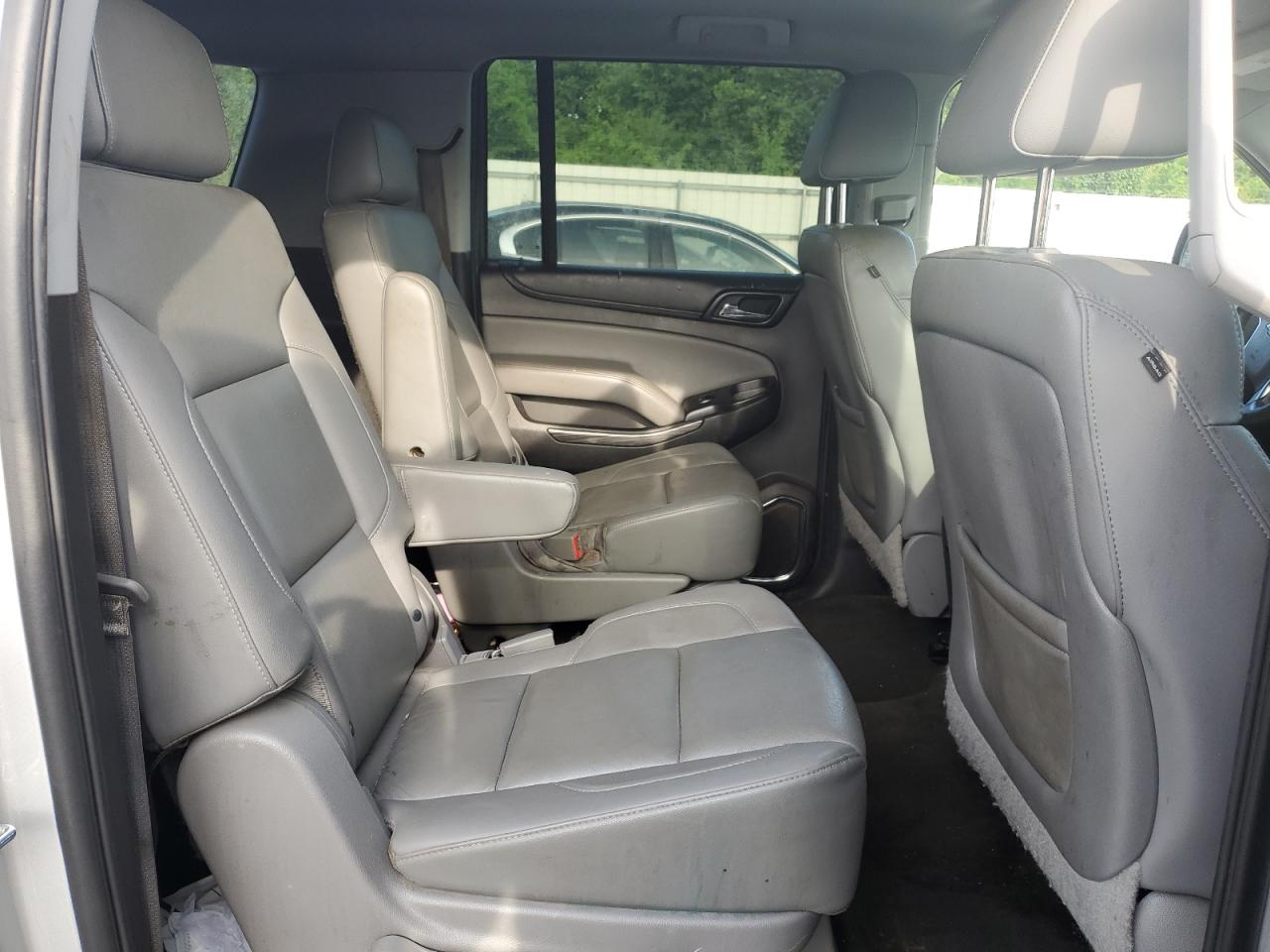2015 Chevrolet Suburban C1500 Lt VIN: 1GNSCJKC4FR701200 Lot: 62743885