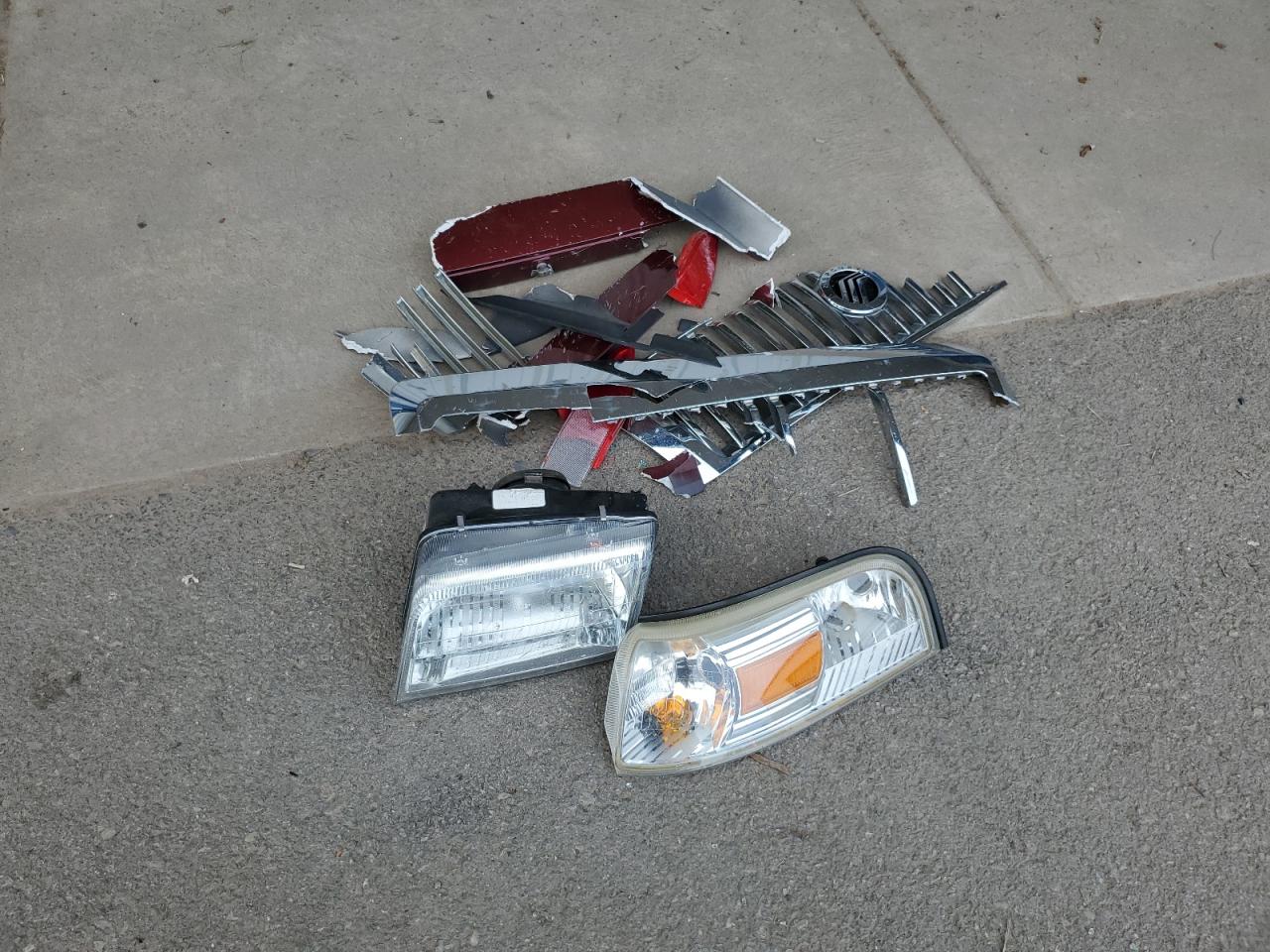 2007 Mercury Grand Marquis Ls VIN: 2MEFM75WX7X604668 Lot: 66822135