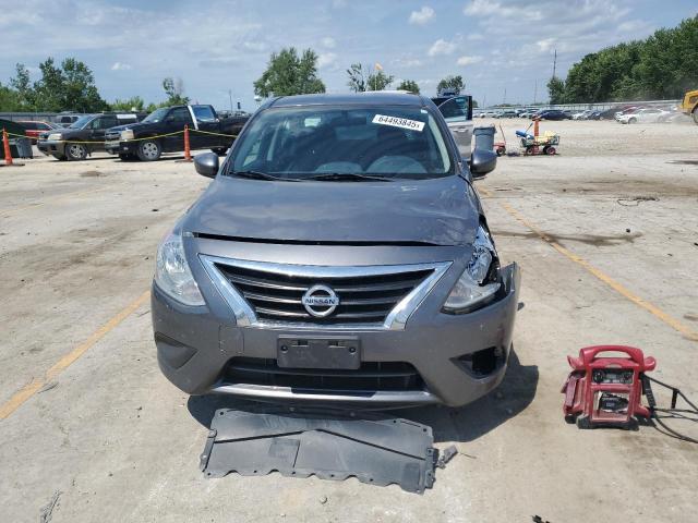  NISSAN VERSA 2019 Szary