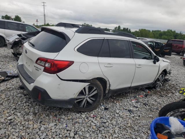  SUBARU OUTBACK 2018 Белы