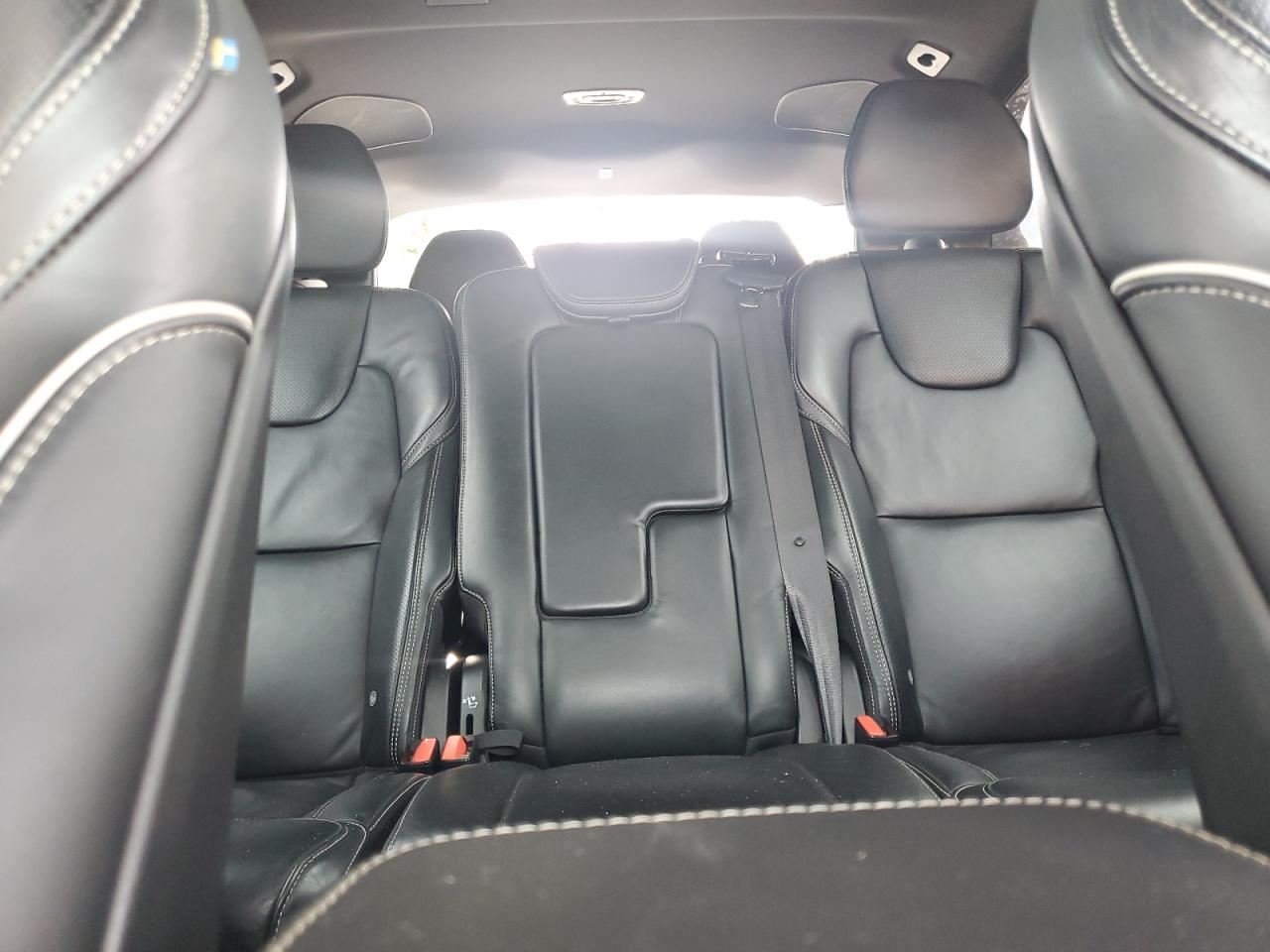 2022 Volvo Xc90 T8 Recharge R-Design VIN: YV4BR0CM9N1821528 Lot: 64172105