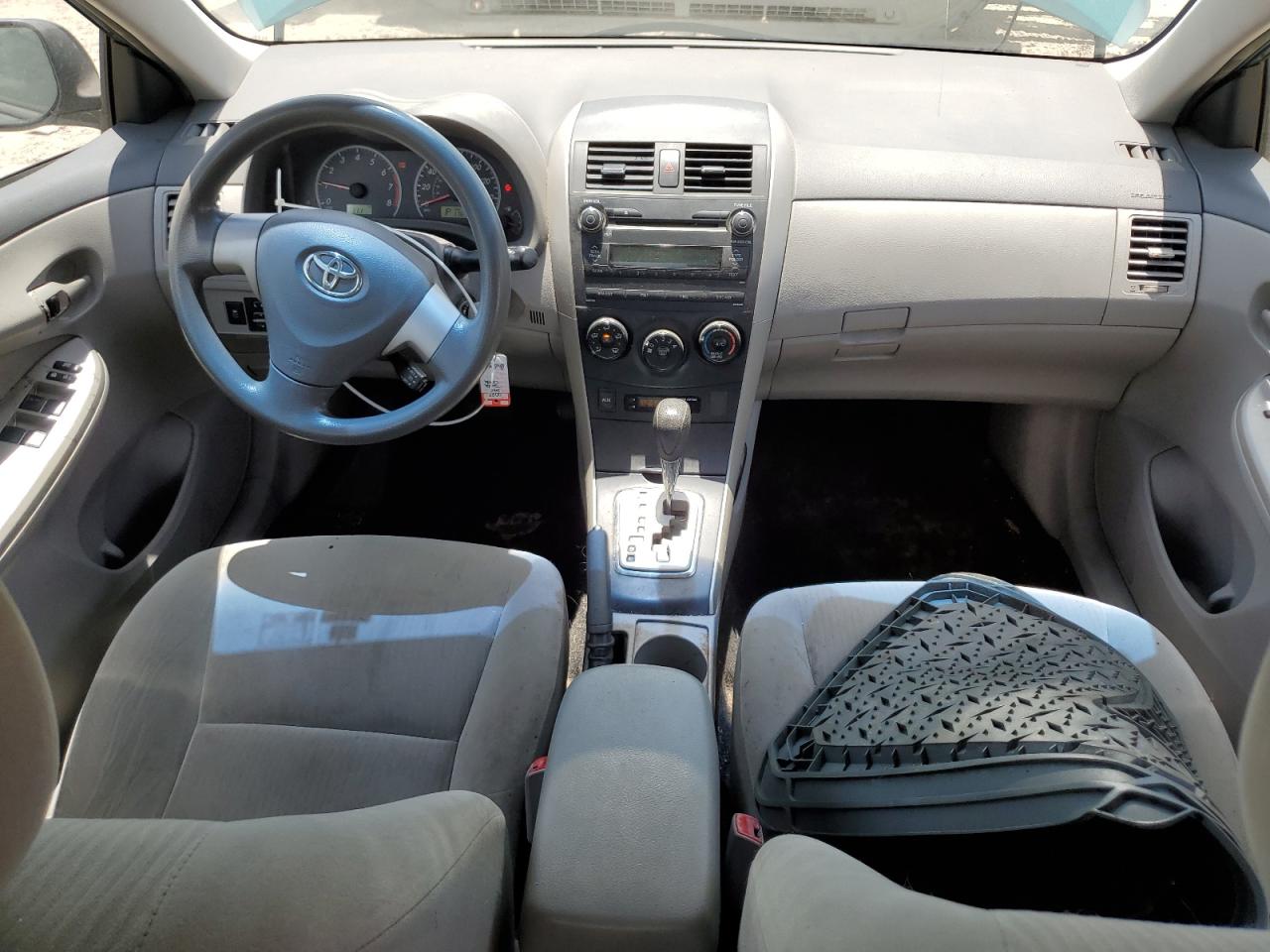 2010 Toyota Corolla Base VIN: 1NXBU4EE8AZ287540 Lot: 64727215
