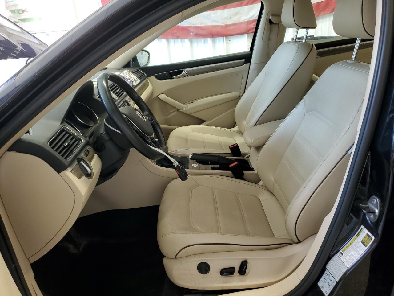 2017 Volkswagen Passat Se VIN: 1VWBT7A3XHC063955 Lot: 64001805