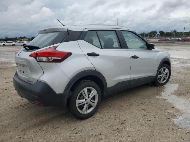  NISSAN KICKS 2018 Srebrny