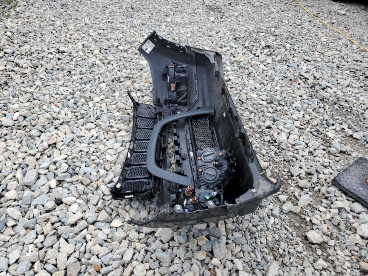 2017 Jeep Compass Latitude VIN: 3C4NJDBBXHT674888 Lot: 63280575