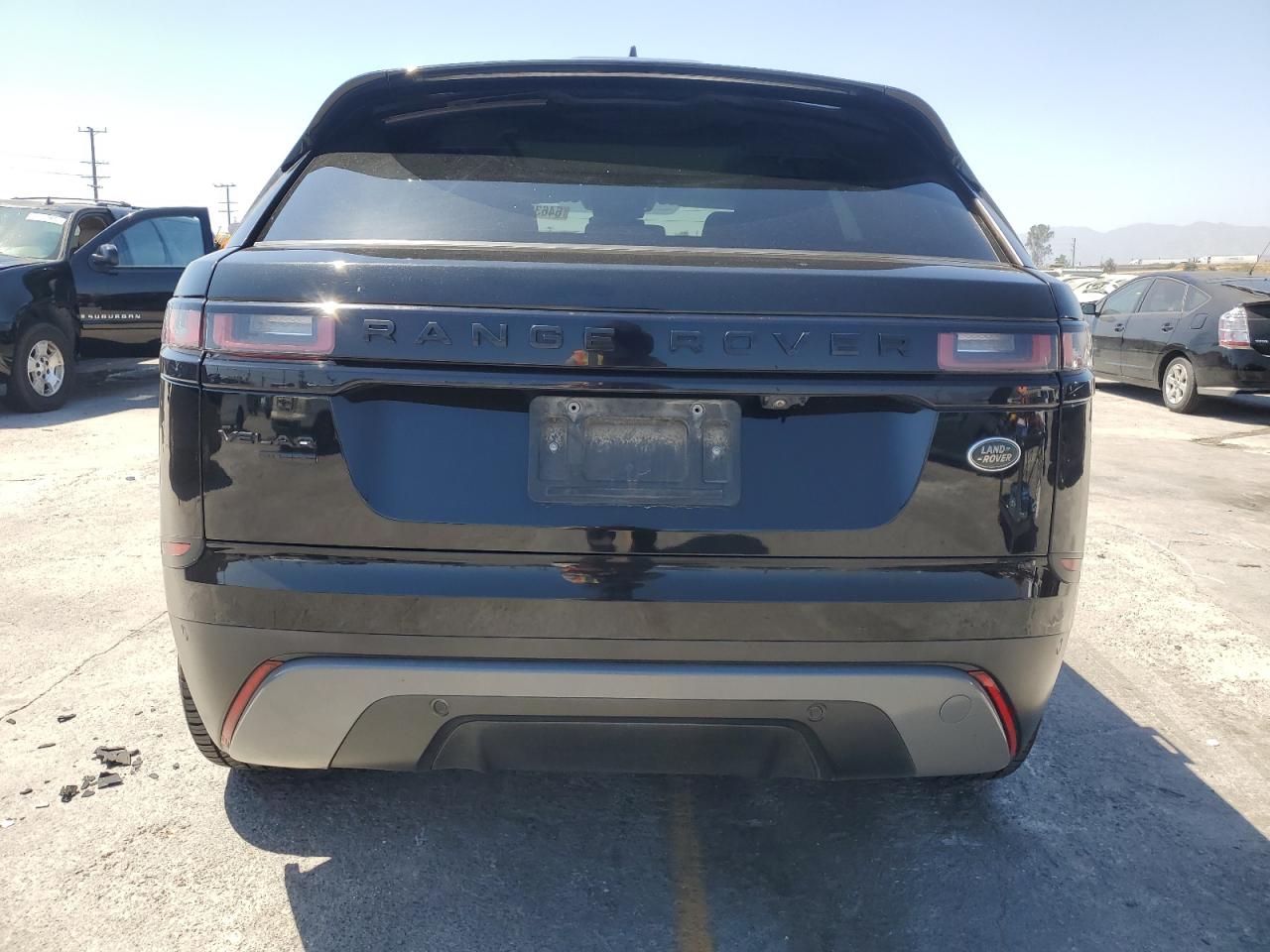 2018 Land Rover Range Rover Velar S VIN: SALYB2RNXJA713869 Lot: 64639575