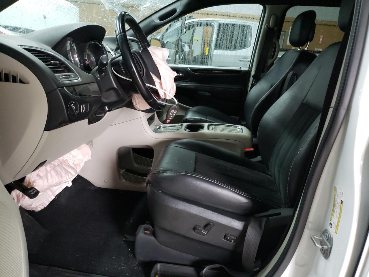 2018 Dodge Grand Caravan Sxt VIN: 2C4RDGCG1JR196468 Lot: 65172615