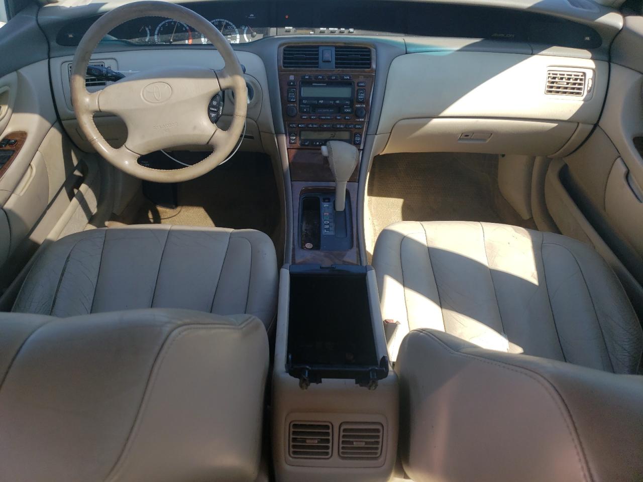 2000 Toyota Avalon Xl VIN: 4T1BF28B9YU004573 Lot: 64360235