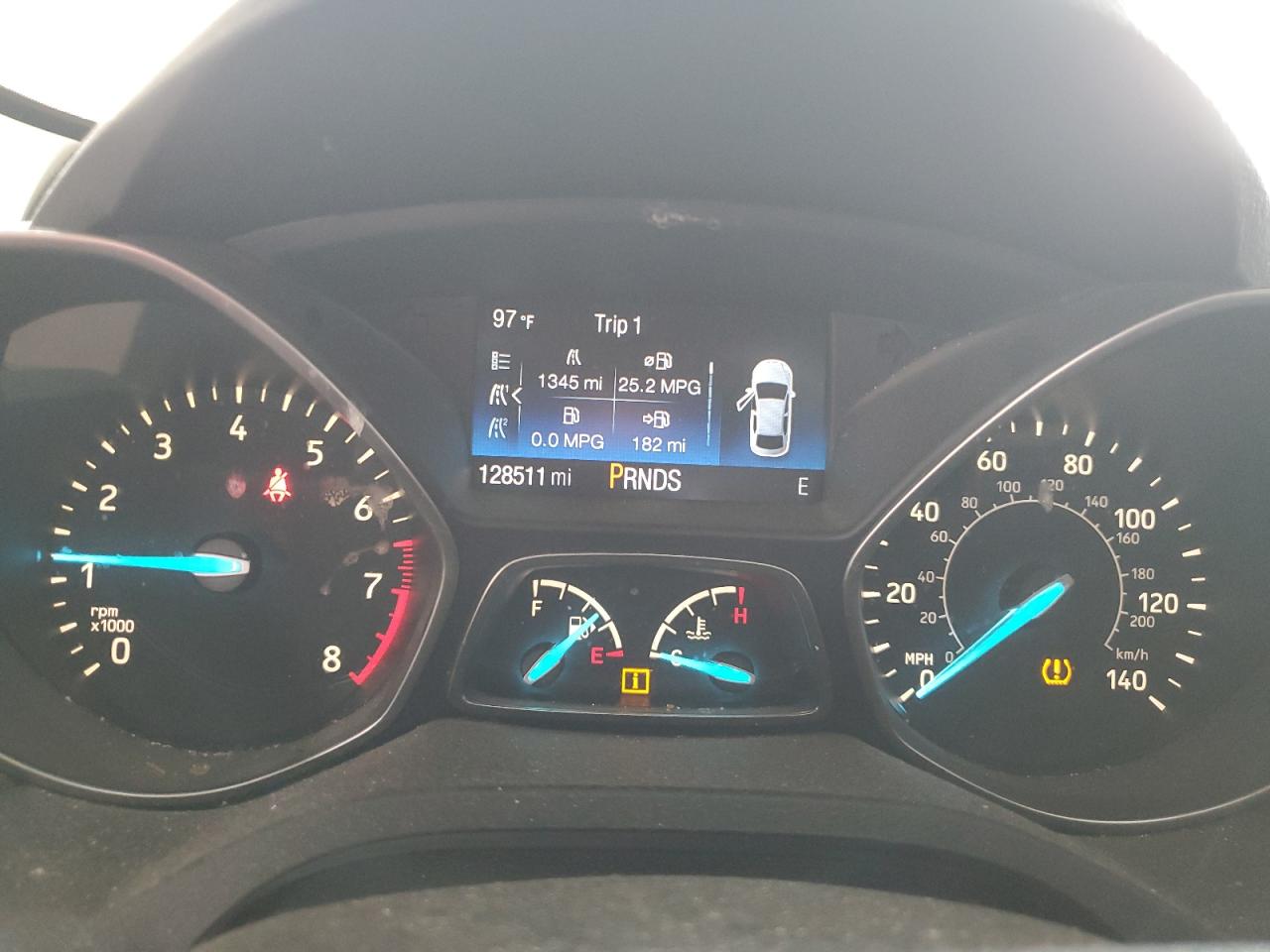 2017 Ford Escape Se VIN: 1FMCU0GDXHUC84585 Lot: 64821245