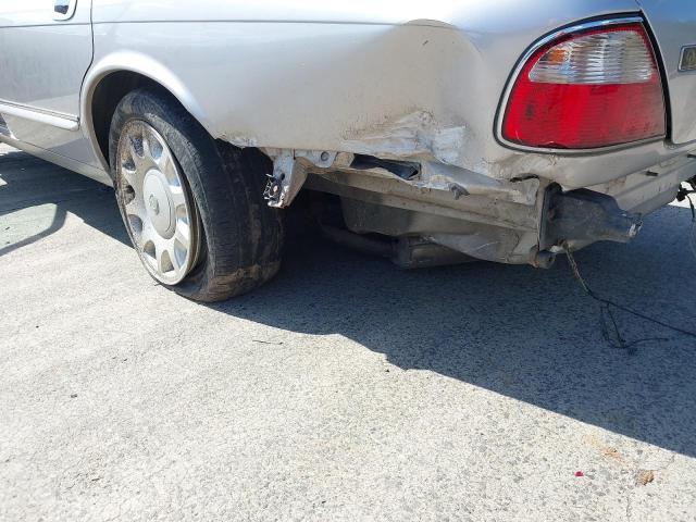 2002 DAIMLER SUPER V8 A