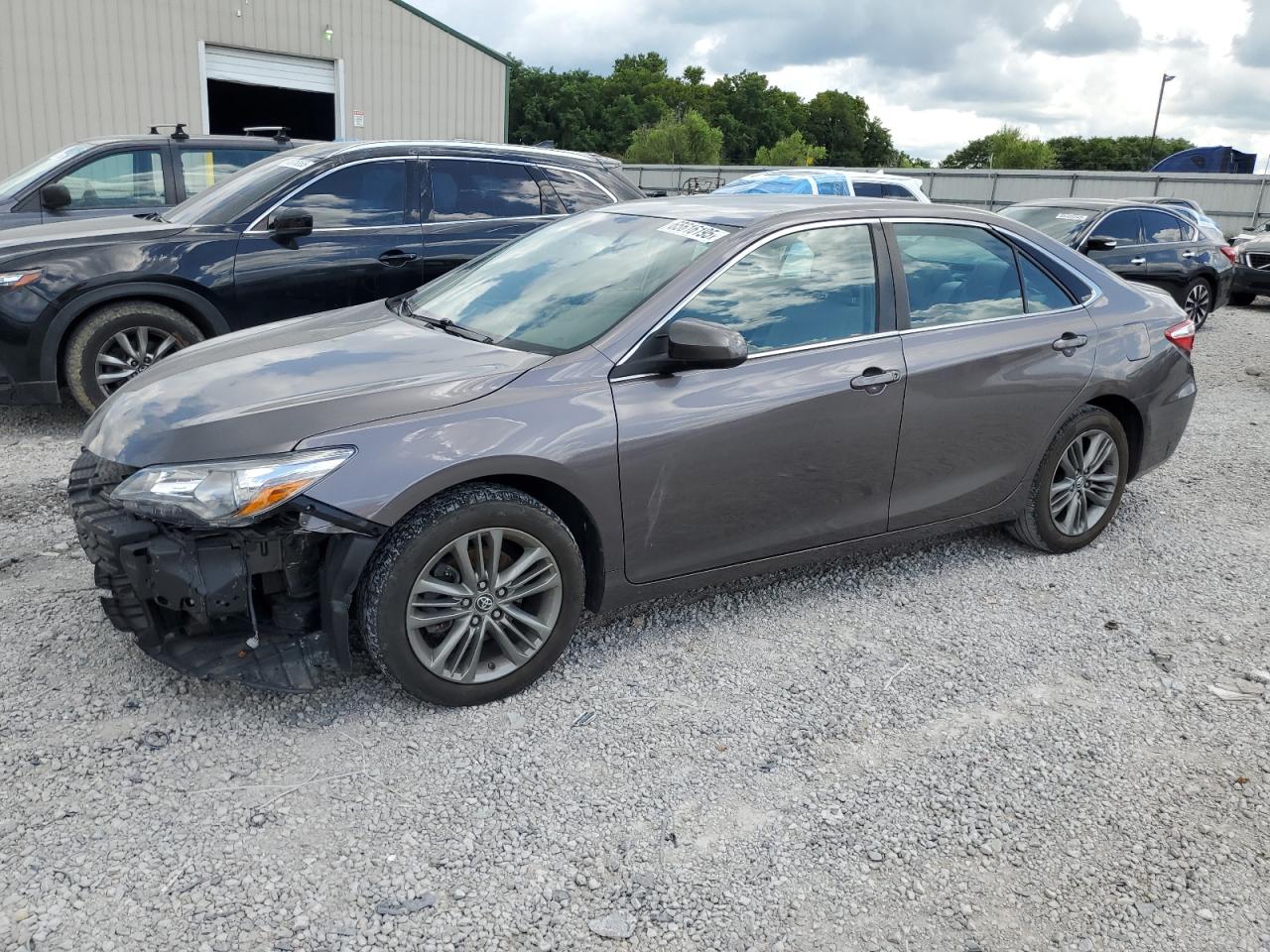 4t1bf1fkxgu541898 4T1BF1FKXGU541898 2016 Toyota Camry Le