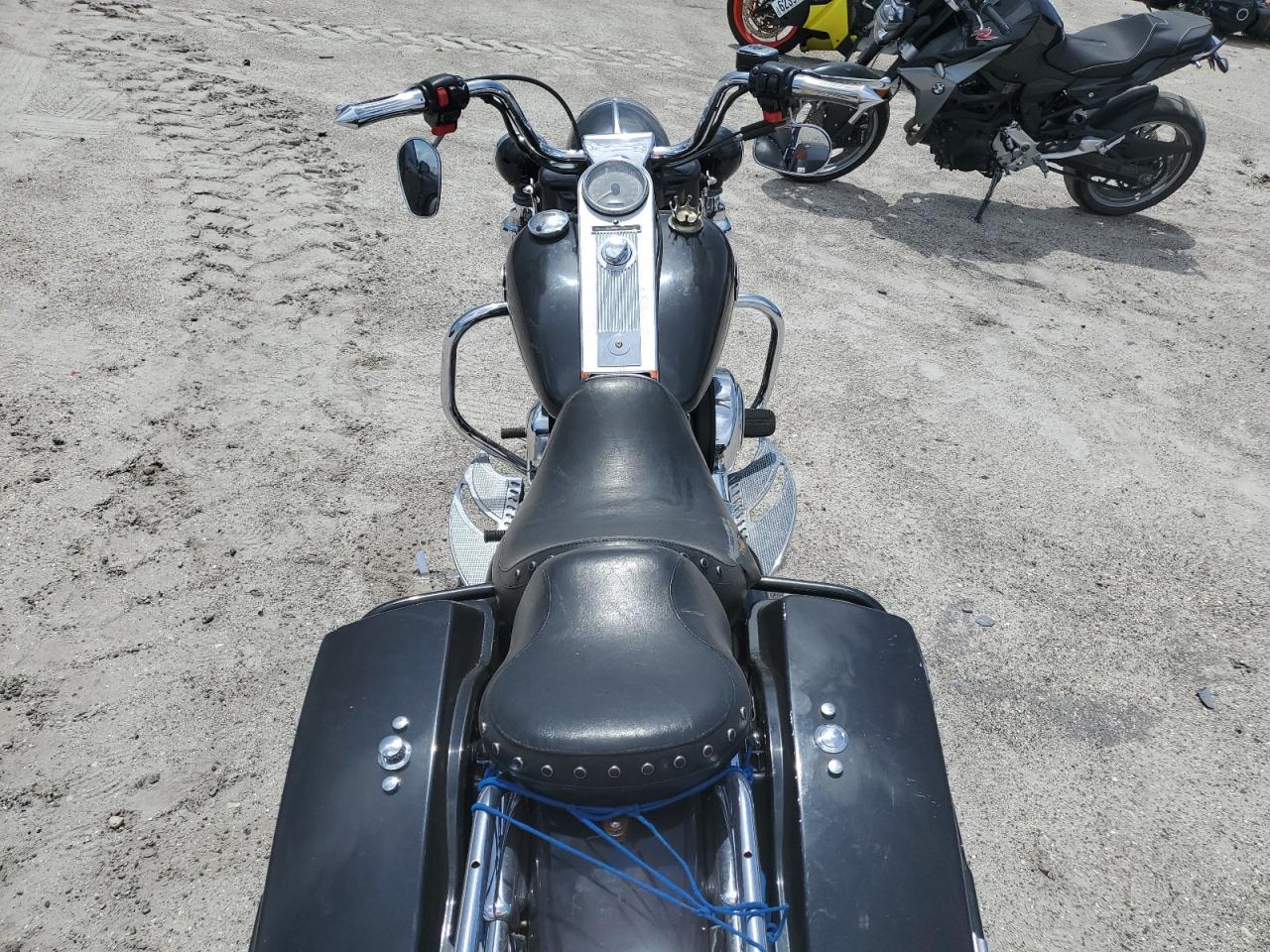 2004 Harley-Davidson Flhpi VIN: 1HD1FHW194Y718783 Lot: 64095405