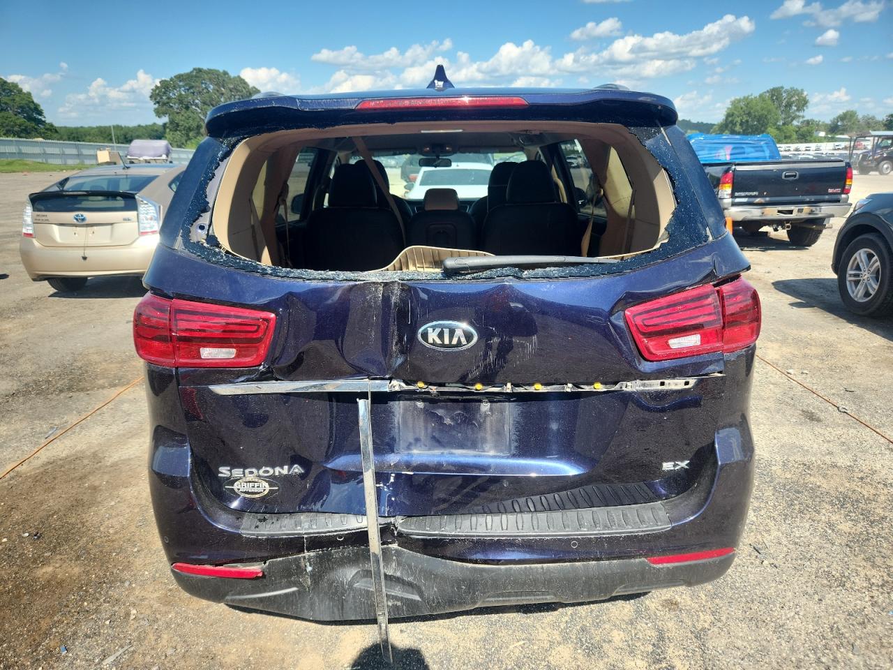 2020 Kia Sedona Lx VIN: KNDMB5C10L6613122 Lot: 63278125