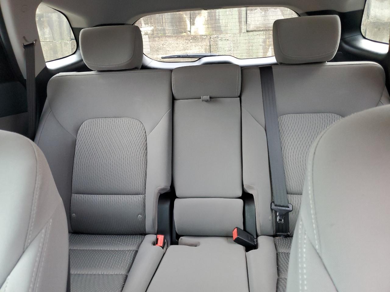 2016 Hyundai Santa Fe Se VIN: KM8SMDHFXGU142562 Lot: 64993255