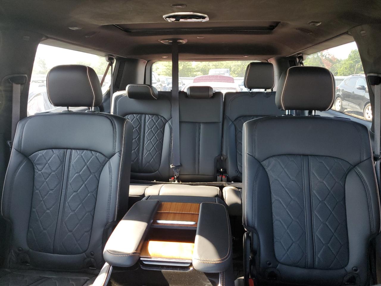 2024 Jeep Grand Wagoneer L Series Iii VIN: 1C4SJSGP4RS186356 Lot: 65508245