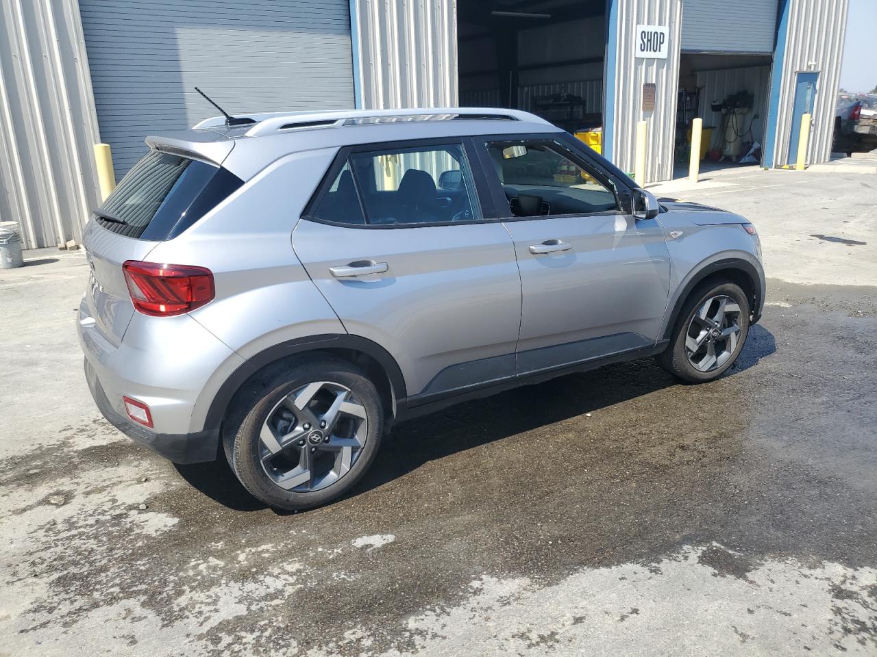 2023 Hyundai Venue Sel VIN: KMHRC8A32PU248755 Lot: 64658815