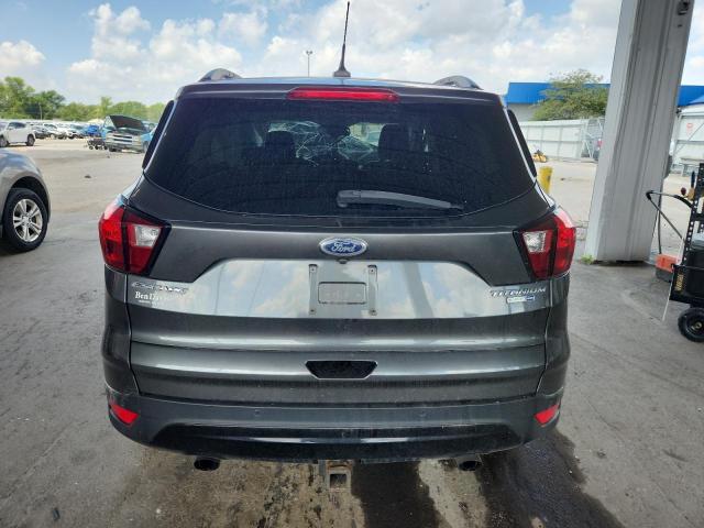  FORD ESCAPE 2019 Серый