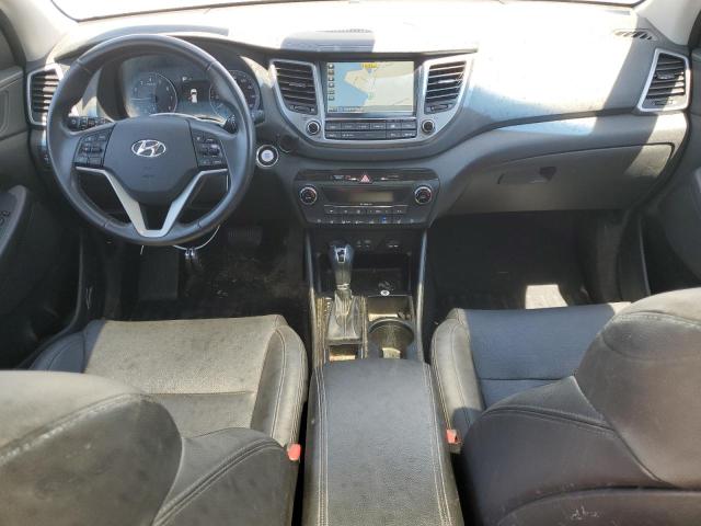  HYUNDAI TUCSON 2017 Серебристый