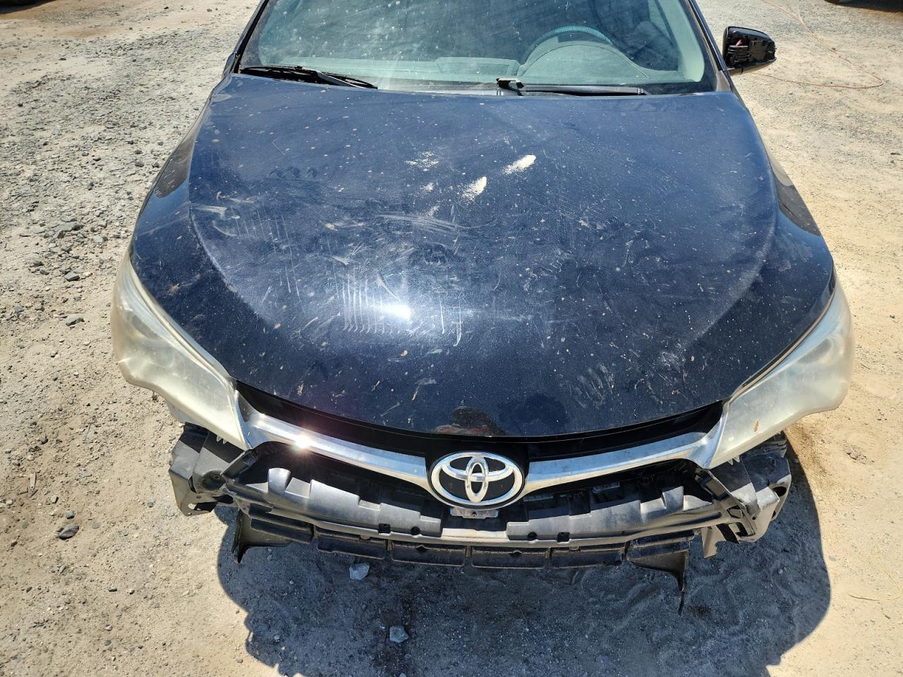 2015 Toyota Camry Le VIN: 4T1BF1FKXFU062718 Lot: 65371125