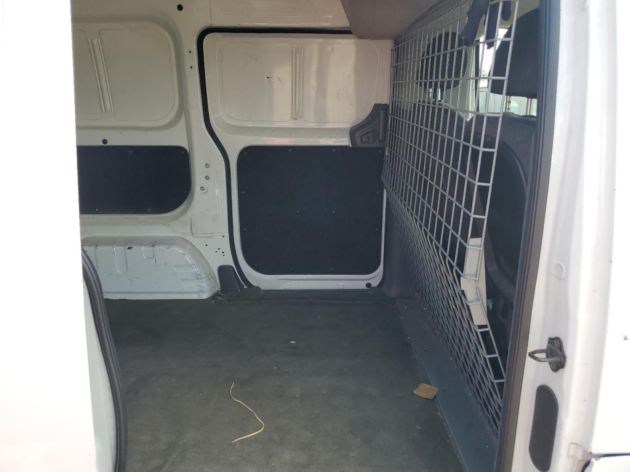 2015 Nissan Nv200 2.5S VIN: 3N6CM0KN3FK735385 Lot: 64756175