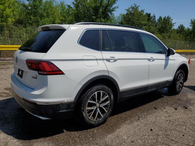  VOLKSWAGEN TIGUAN 2018 Белы