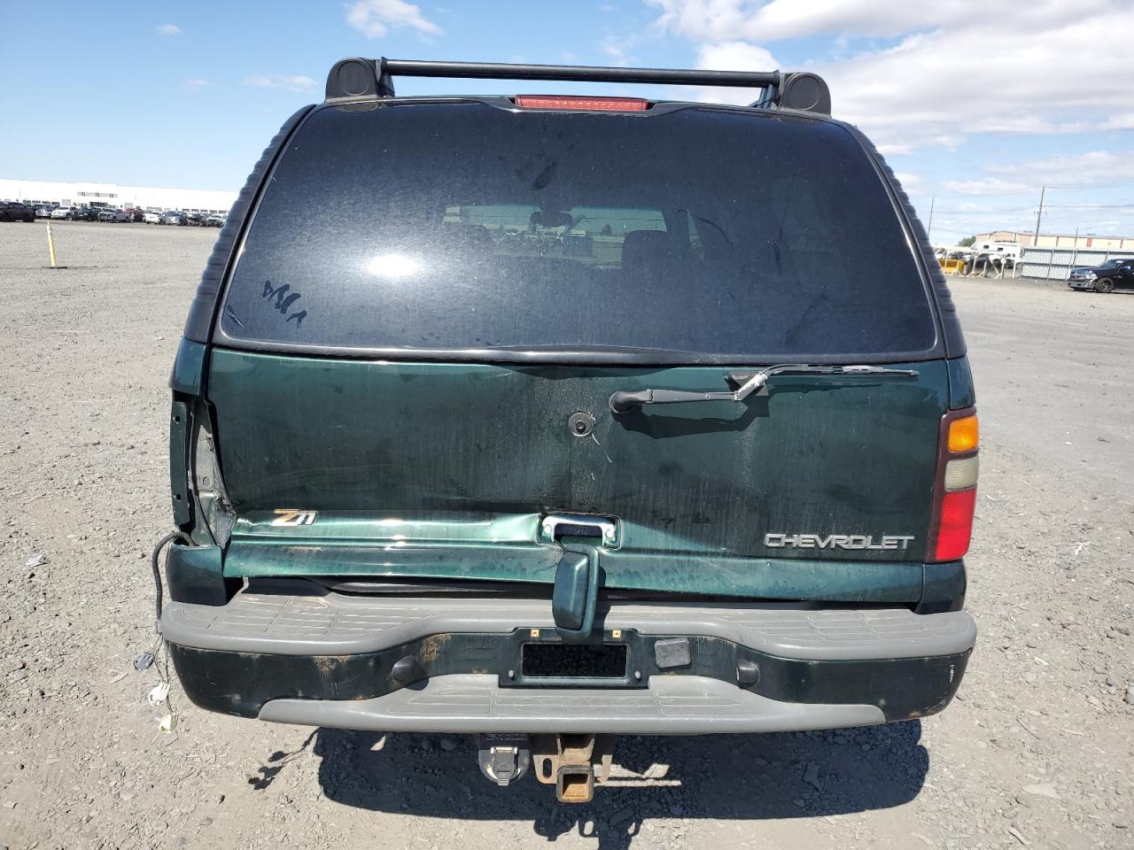 2004 Chevrolet Suburban K1500 VIN: 3GNFK16T24G168520 Lot: 64969795