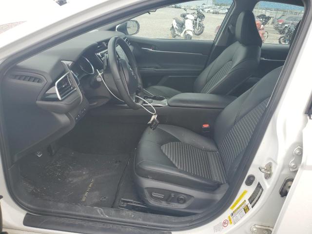  TOYOTA CAMRY 2018 White