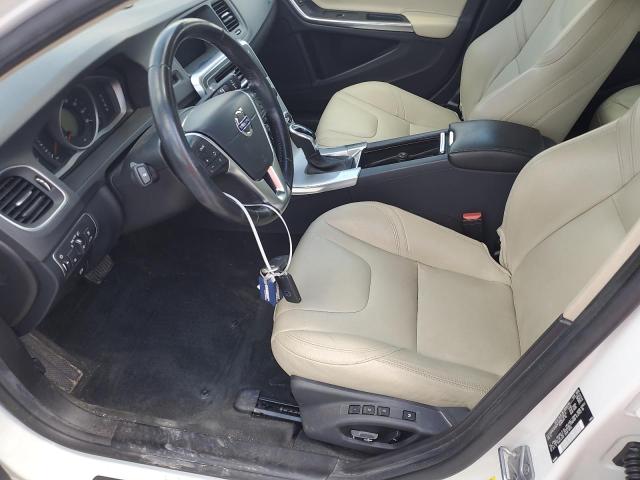  VOLVO S60 2017 White