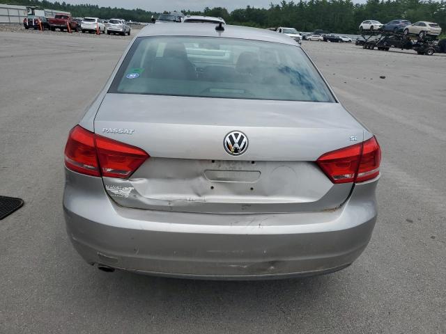 Sedans VOLKSWAGEN PASSAT 2012 Srebrny