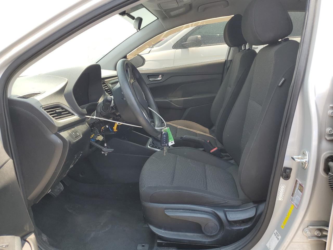2020 Hyundai Accent Se VIN: 3KPC24A67LE107835 Lot: 62398395