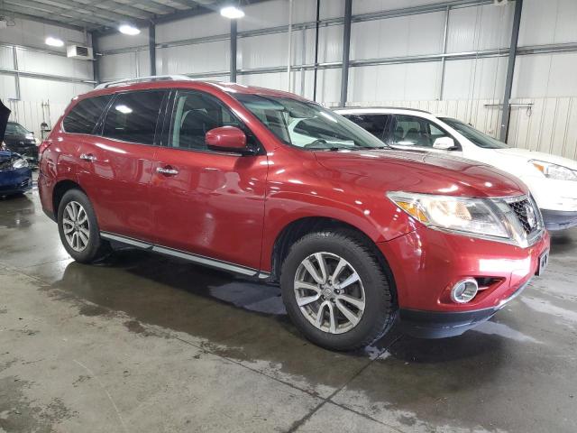  NISSAN PATHFINDER 2016 Czerwony
