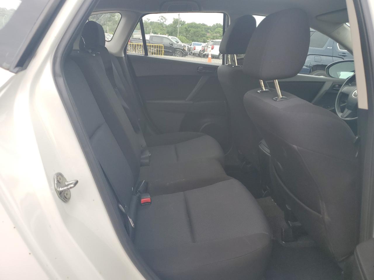 2011 Mazda 3 I VIN: JM1BL1KF2B1354865 Lot: 63561925