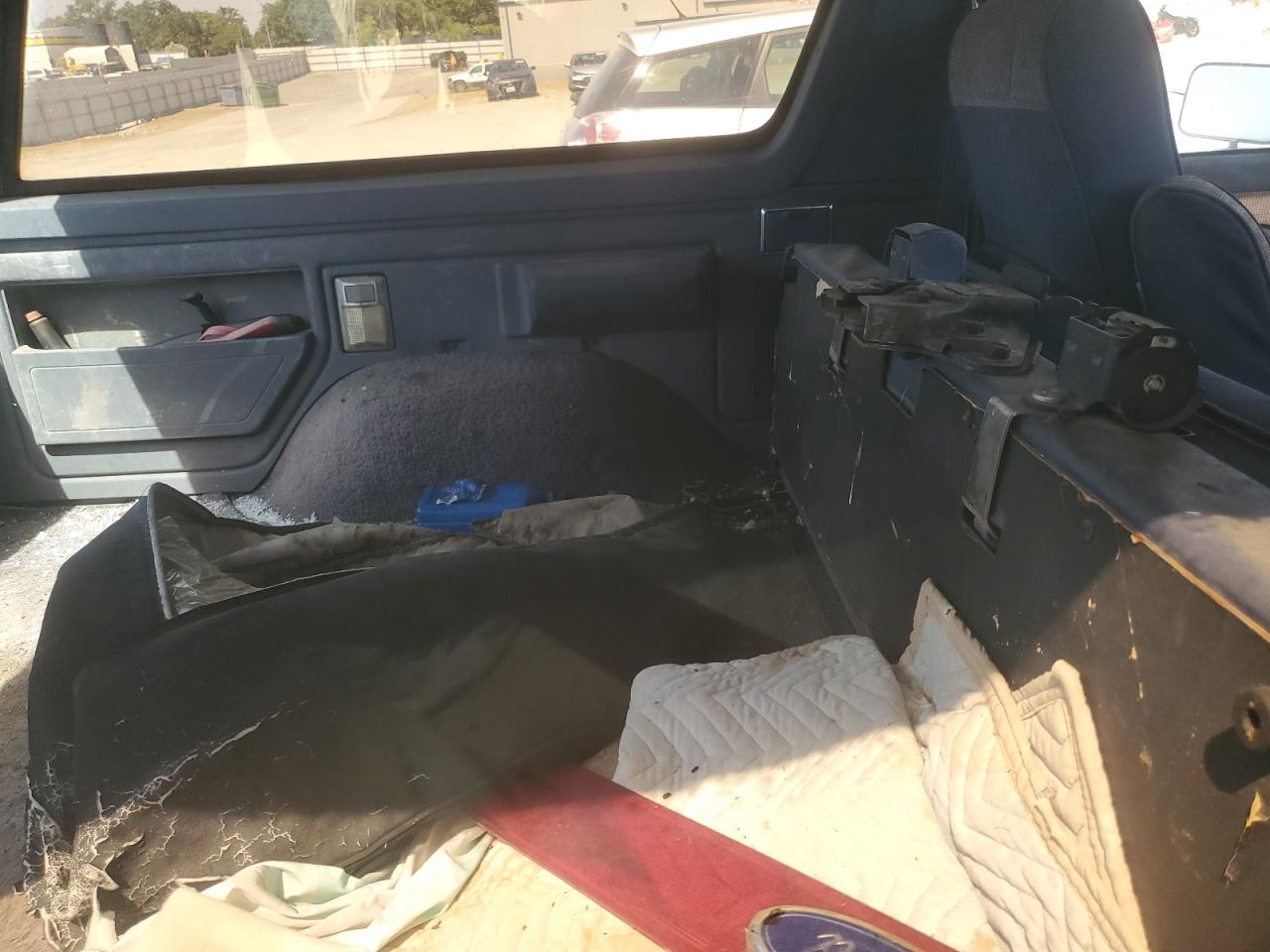1988 Ford Bronco U100 VIN: 1FMEU15H7JLA41381 Lot: 62704905