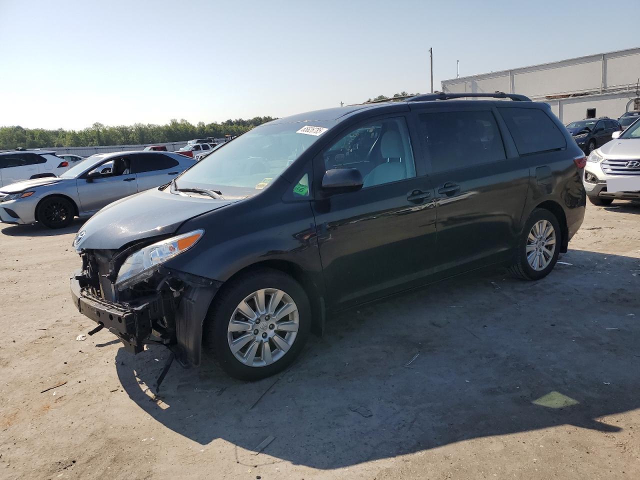 2015 Toyota Sienna Le VIN: 5TDJK3DC6FS121142 Lot: 65626785