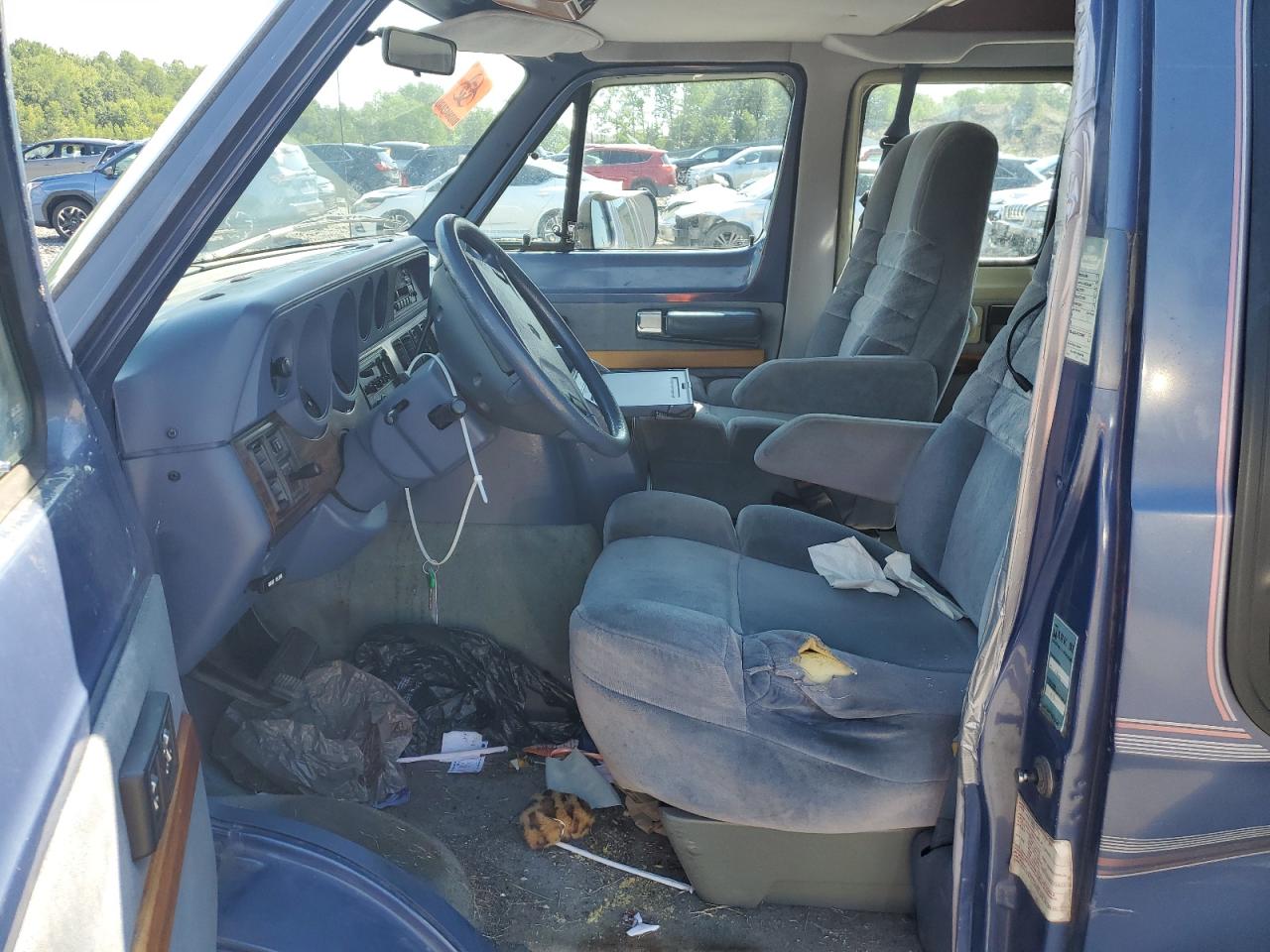 1994 Dodge Ram Van B250 VIN: 2B6HB21Y0RK105747 Lot: 64283805