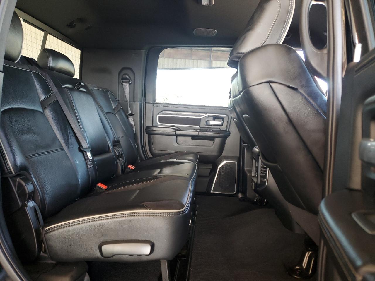 2024 Ram 3500 Laramie VIN: 3C63R3ML3RG308885 Lot: 63035835