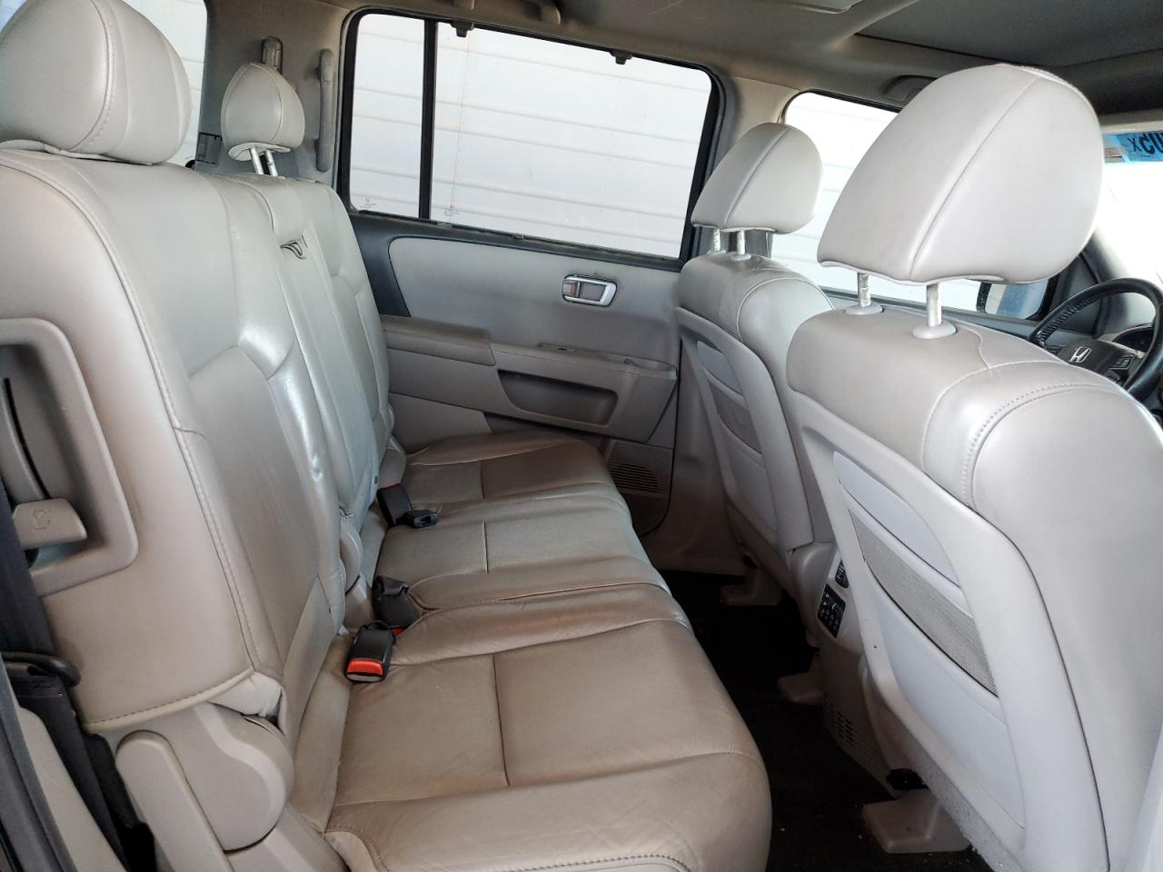 2011 Honda Pilot Touring VIN: 5FNYF3H94BB051155 Lot: 65581805