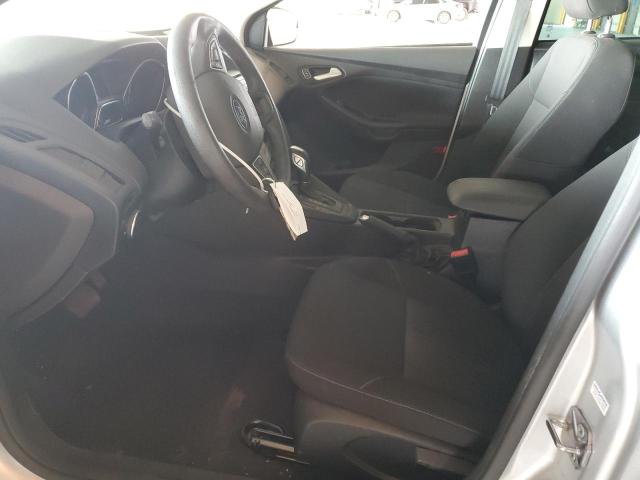  FORD FOCUS 2015 Srebrny
