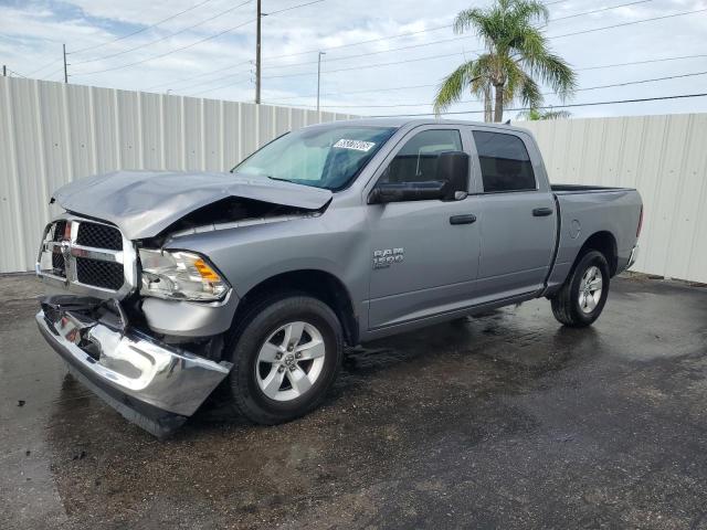  RAM 1500 2022 Srebrny