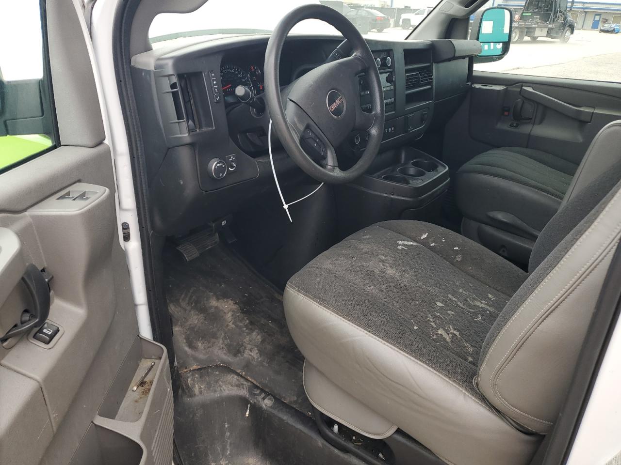 1gtw7afgxl1209745 1GTW7AFGXL1209745 2020 GMC Savana G2500