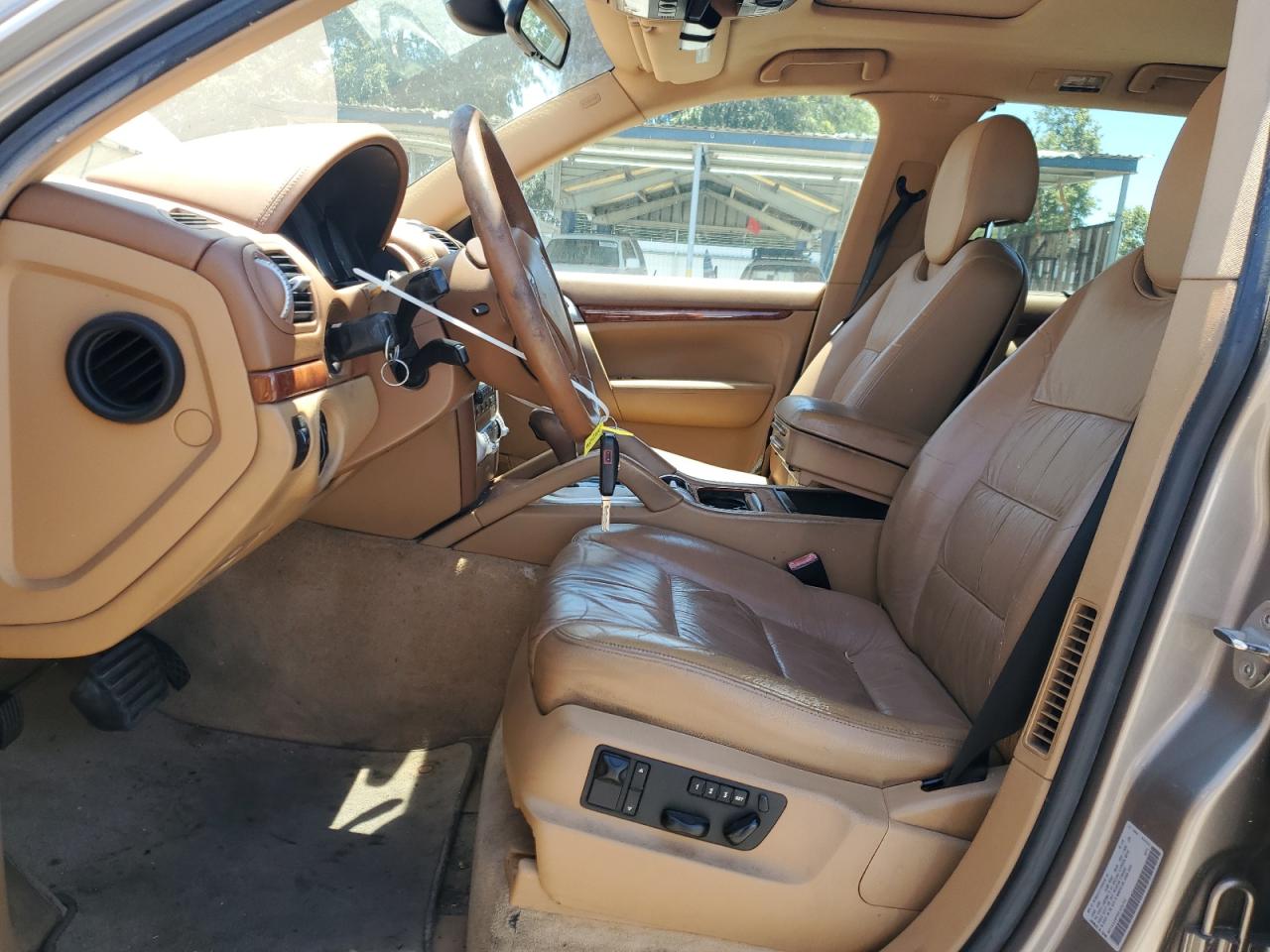 2005 Porsche Cayenne VIN: WP1AA29P55LA20102 Lot: 64122645