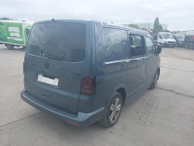2005 VOLKSWAGEN TRANSPORTE